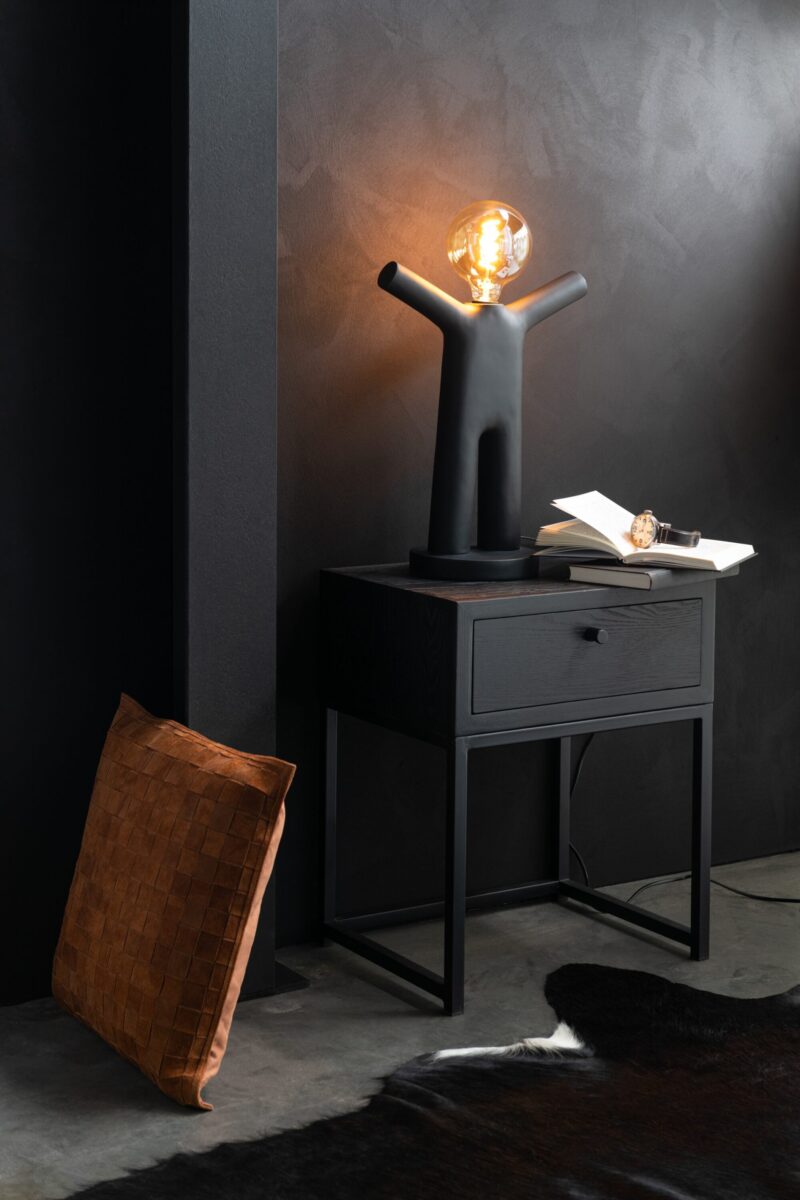 Moderne schwarze Tischlampe Menschenfigur Jolipa P'tit maurice poly – Bild 7