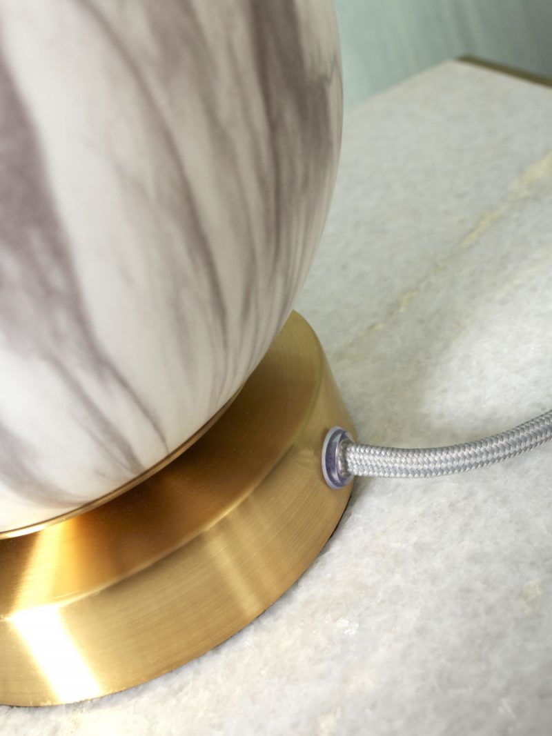 Goldene Tischlampe mit Designkugel It's About RoMi Carrara – Bild 6