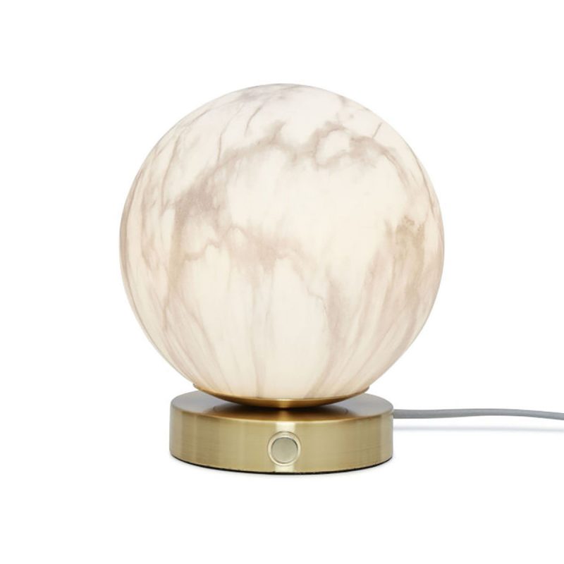 goldene-tischlampe-mit-designkugel-it's-about-romi-carrara-carrara/t16/go